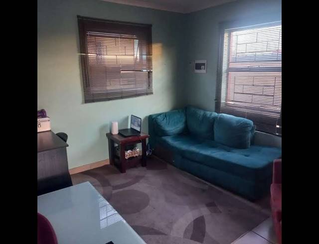 3 BEDROOM HOUSE TO LET IN KOSMOSDAL